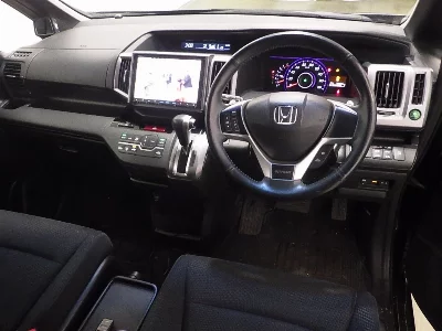 HONDA STEPWGN SPADA