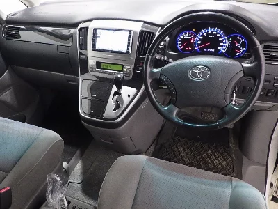 Toyota ALPHARD V