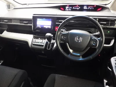 HONDA STEPWGN SPADA
