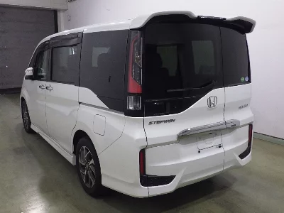 HONDA STEPWGN SPADA