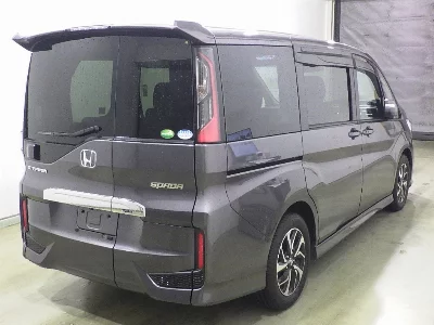 Honda STEPWGN SPADA