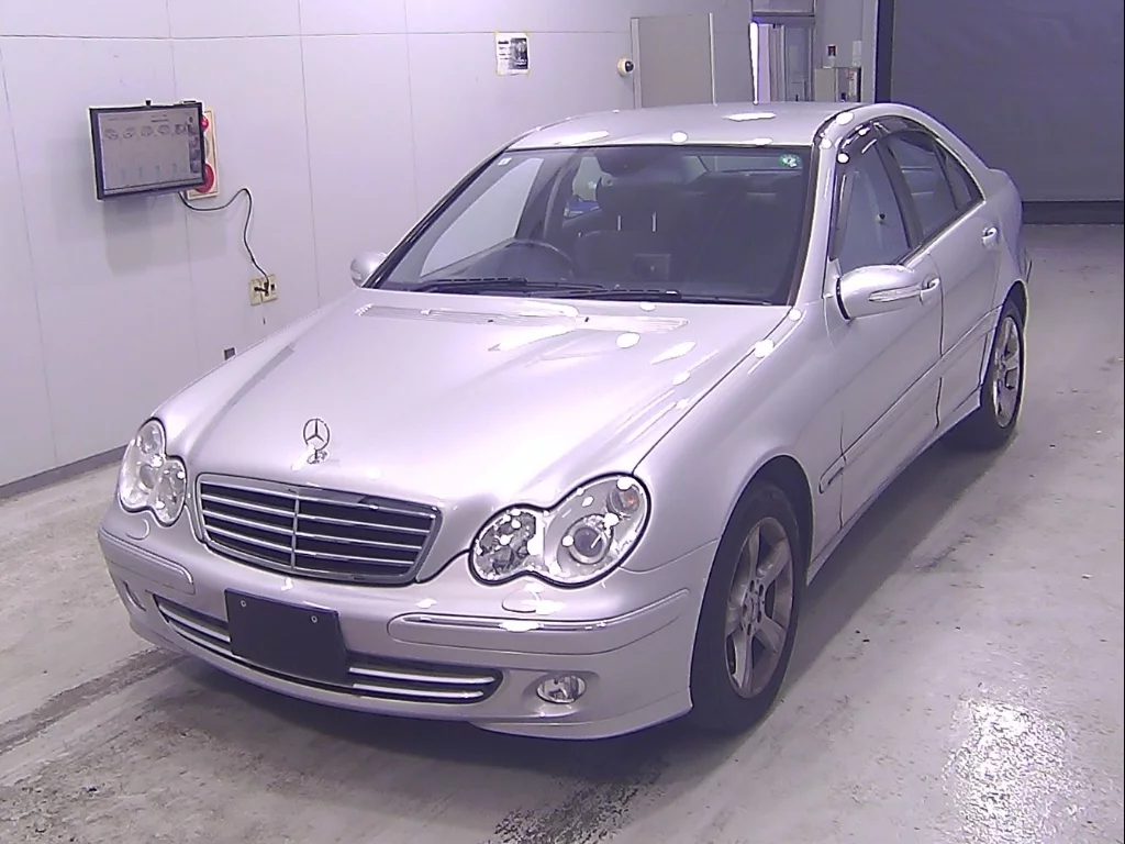 Mercedes-Benz C-Class  с аукциона в Японии