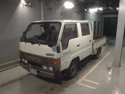 TOYOTA DYNA
