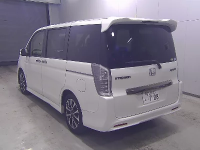Honda STEPWGN SPADA