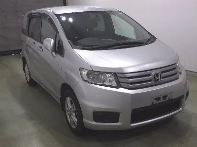 Honda Freed Spike