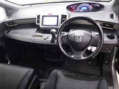 Honda Freed Spike