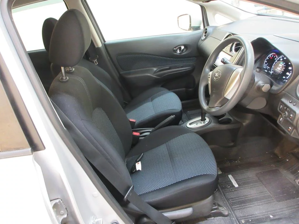 Nissan Note  с аукциона в Японии