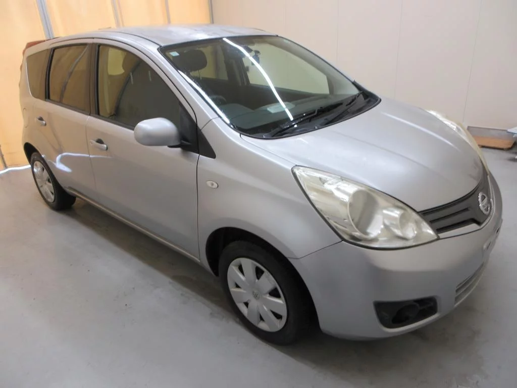 Nissan Note  с аукциона в Японии