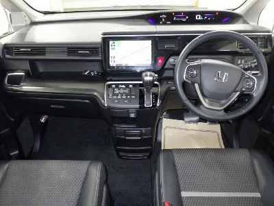 Honda STEPWGN SPADA