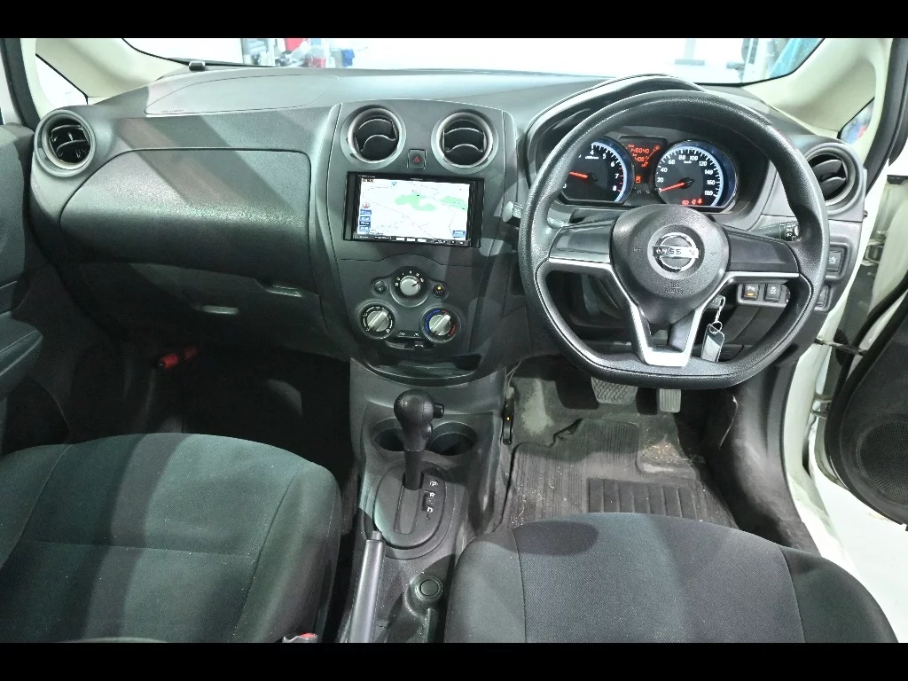 Nissan Note  с аукциона в Японии
