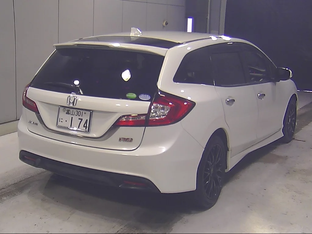 Honda Jade  с аукциона в Японии