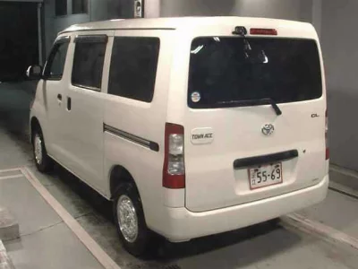 TOYOTA TOWN ACE VAN