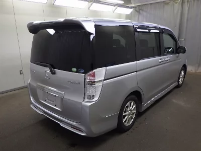 Honda STEPWGN SPADA