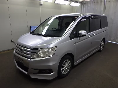 Honda STEPWGN SPADA