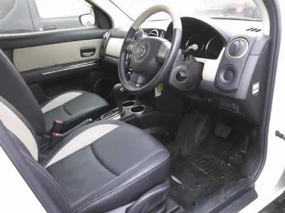 MAZDA VERISA