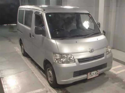 TOYOTA LITE ACE VAN