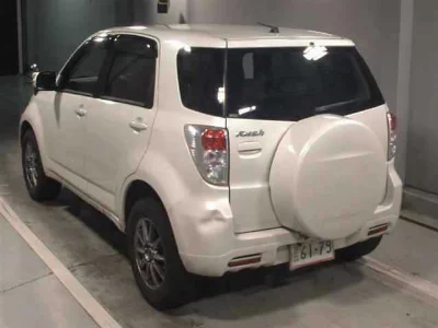 TOYOTA RUSH