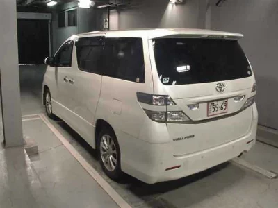 TOYOTA VELLFIRE