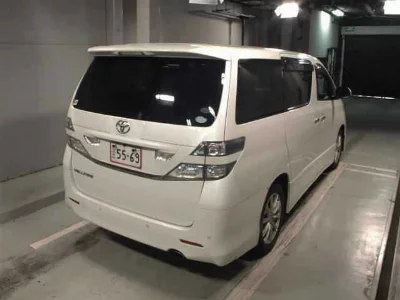 TOYOTA VELLFIRE