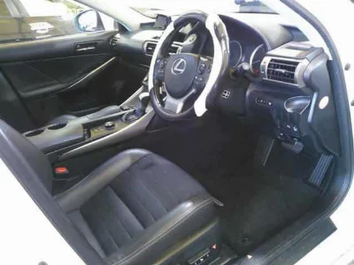 Lexus IS300