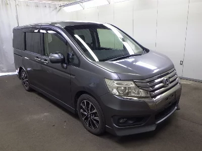 Honda STEPWGN SPADA