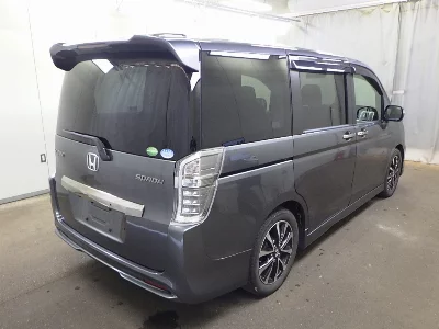 Honda STEPWGN SPADA