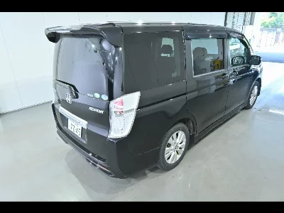 HONDA STEPWGN SPADA