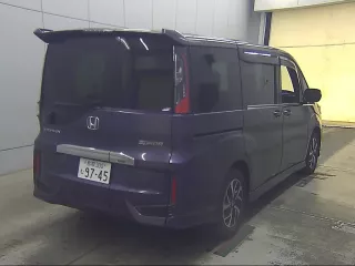 Honda STEPWGN SPADA
