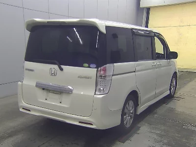 HONDA STEPWGN SPADA