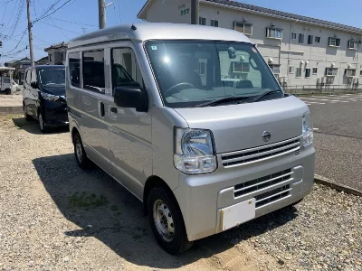 NISSAN NV100 CLIPPER