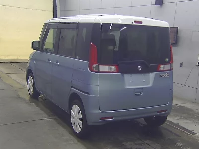 Suzuki Spacia