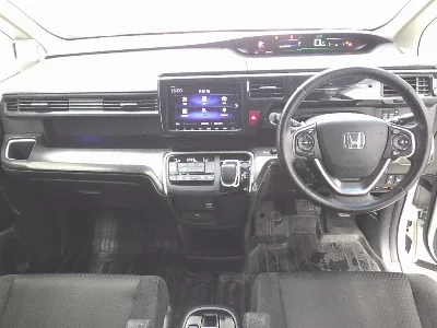 Honda STEPWGN SPADA