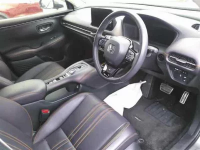 HONDA ZR-V