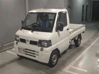 NISSAN CLIPPER