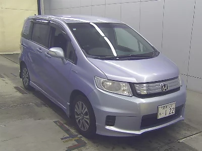 HONDA FREED SPIKE
