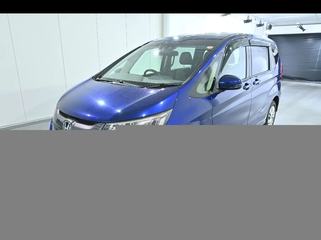 Honda Freed  с аукциона в Японии
