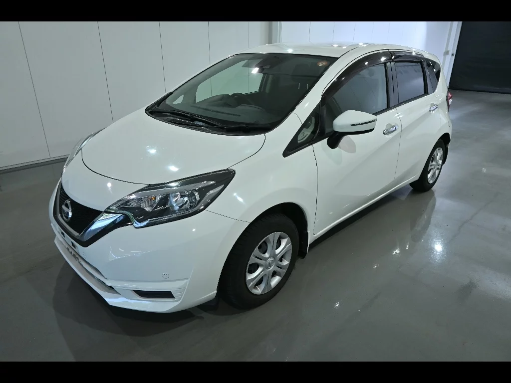 Nissan Note  с аукциона в Японии