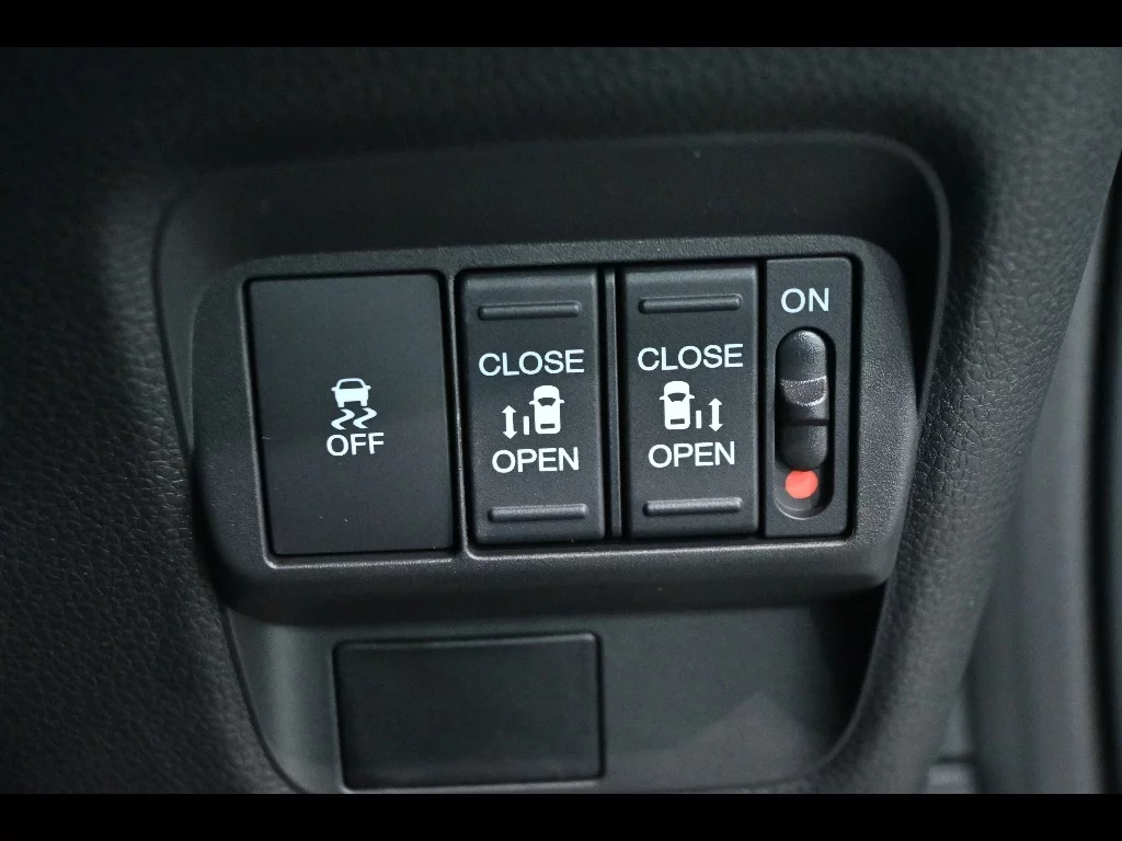 Honda Freed  с аукциона в Японии