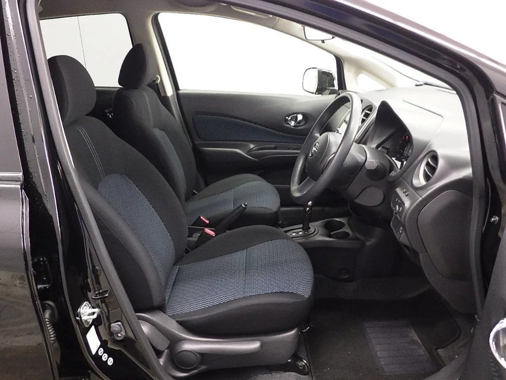 Nissan Note  с аукциона в Японии