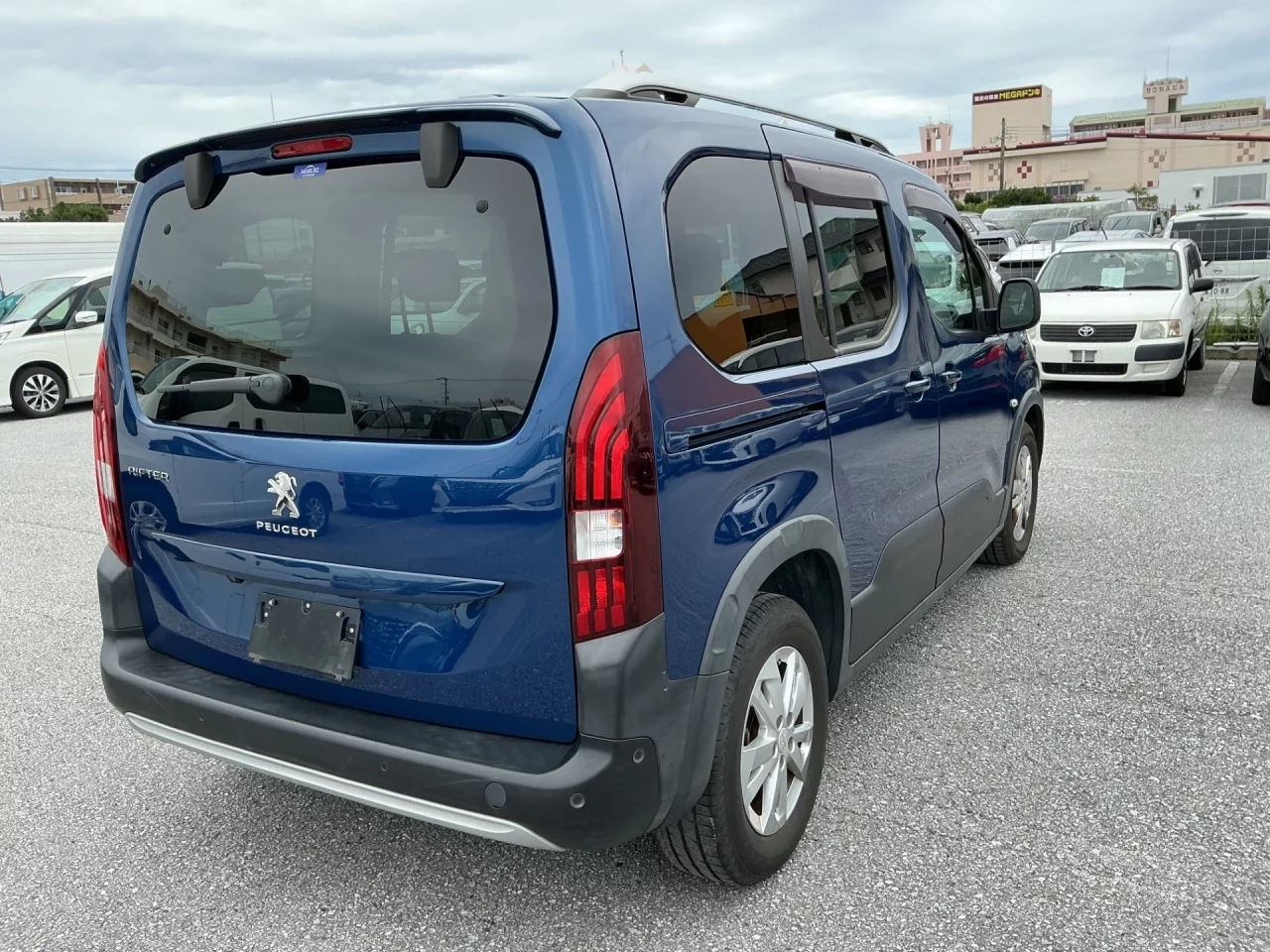 Peugeot Rifter  с аукциона в Японии