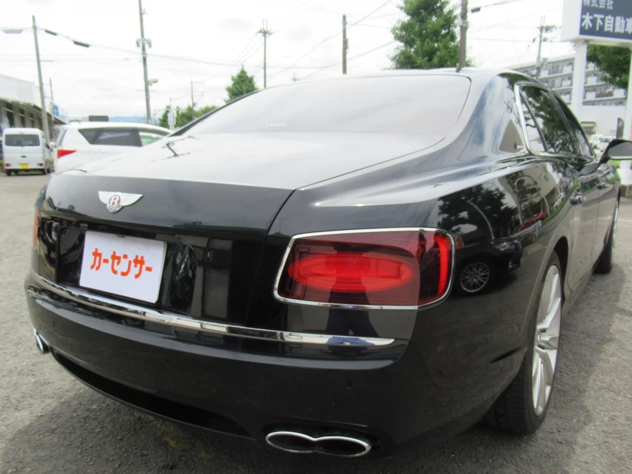 Bentley Flying Spur  с аукциона в Японии