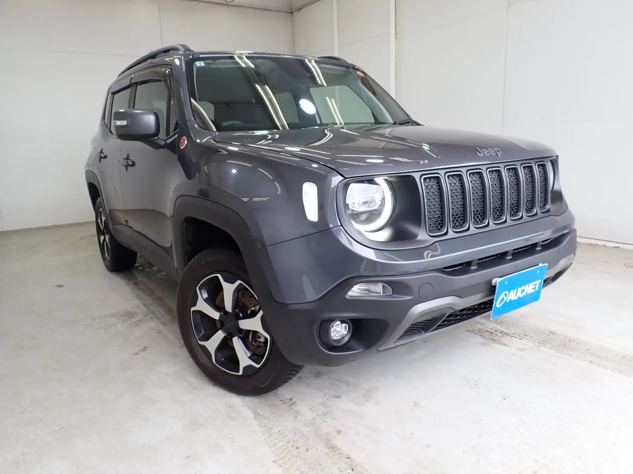 Jeep Renegade  с аукциона в Японии