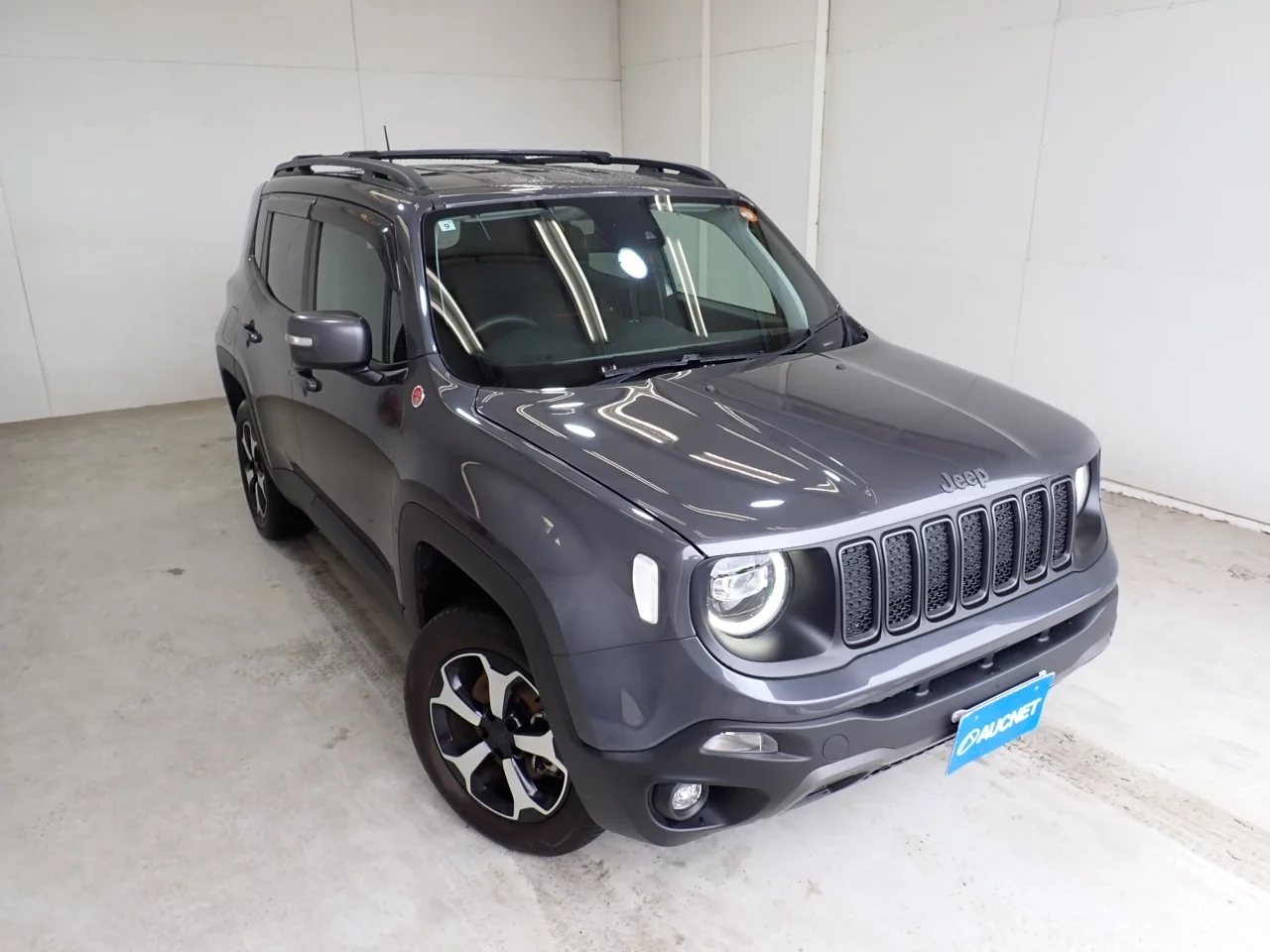 Jeep Renegade  с аукциона в Японии