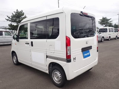 HONDA N-VAN