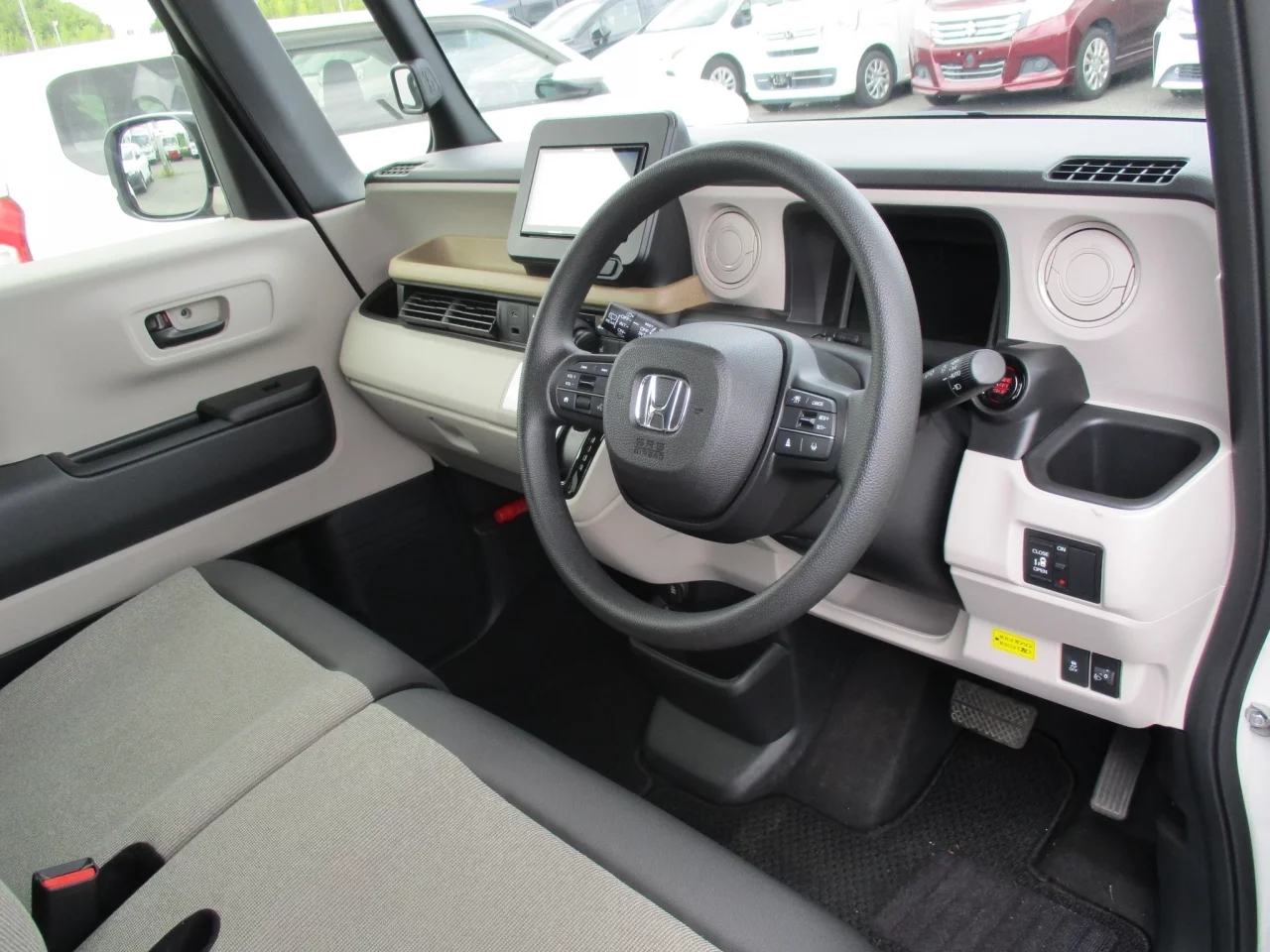 Honda N-Box  с аукциона в Японии