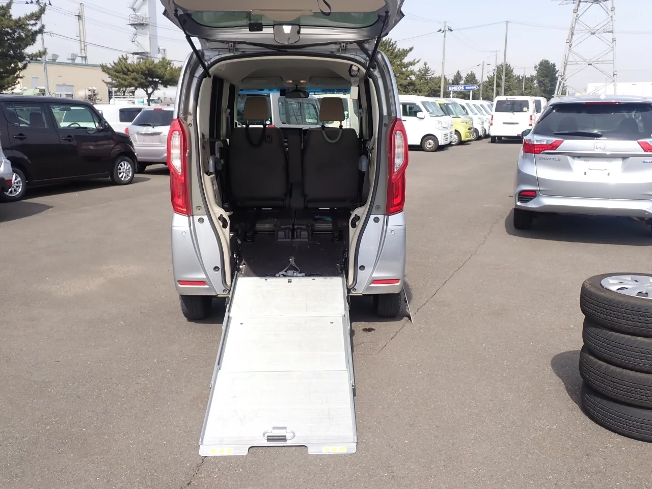 Honda N-Box  с аукциона в Японии