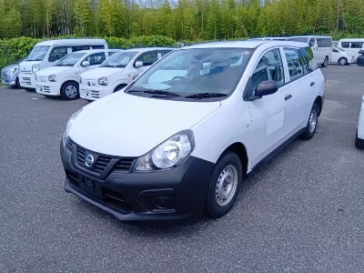 Nissan AD