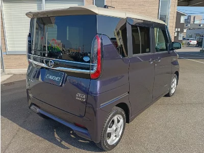 NISSAN ROOX