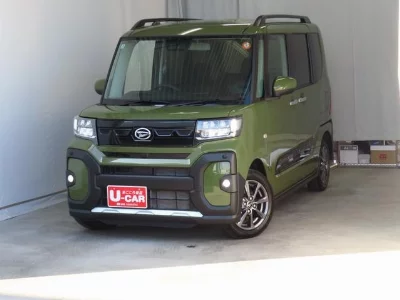 DAIHATSU TANTO FUN CROSS