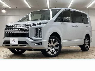 MITSUBISHI DELICA D:5
